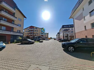Inchiriem Garsoniera 38 MP, Moderna, Open Space, Sanpetru - foto 19