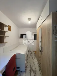 3 camere etaj 1 linga Iulius Mall - foto 5