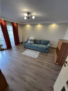 Decomandat, model mare cu 2 bai in zona Bucovina - Timisoara