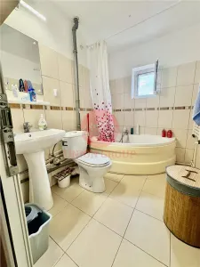 Apartament 2 Camere Decomandat Zona Tomis Nord - foto 20