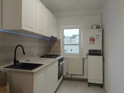 Apartament 2 camere - Zona Garii - 530 Euro - foto 4