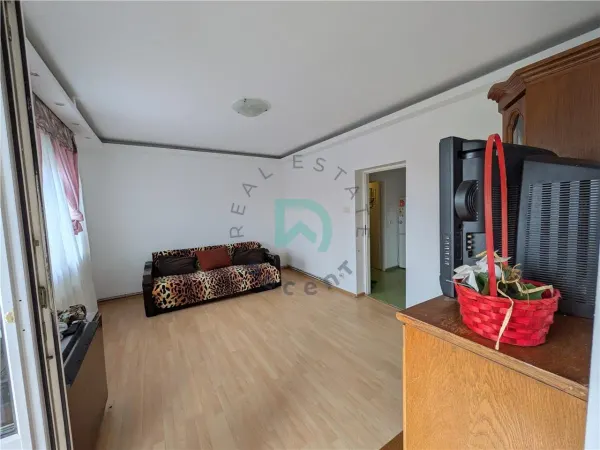 Apartament 3 camere Brașov - poza 12