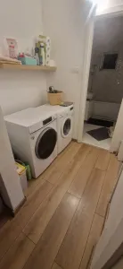 Decomandat cu 2 bai si 2 balcoane, mobilat si utilat - foto 2