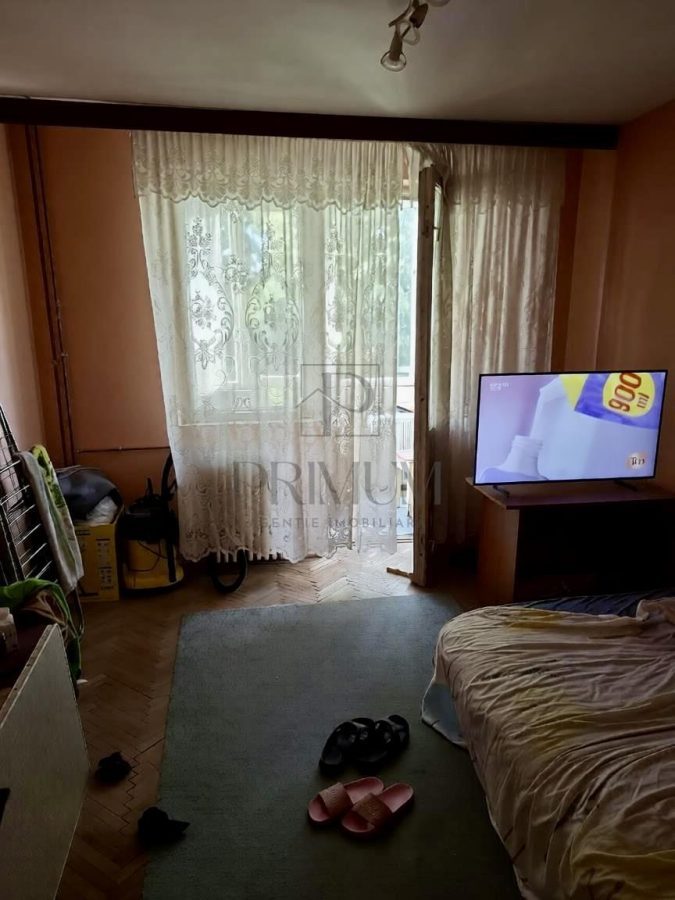 Circumvalatiunii, apartament 2 camere, decomandat, etaj 3 - Timisoara