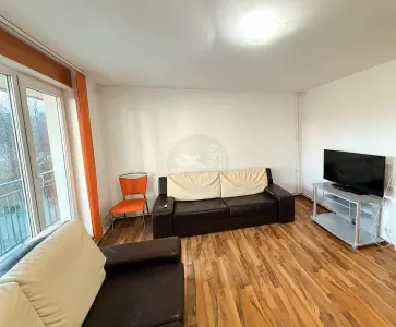 Apartament 3 camere balcon zona Vasile Aaron - Sibiu