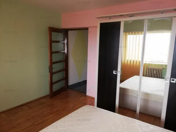 Apartament 3 camere Ploiești - poza 6