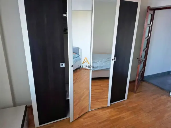 Apartament 3 camere Ploiești - poza 9