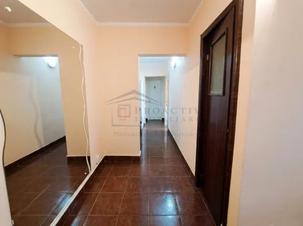 Apartament 3 camere Suceava - poza 1