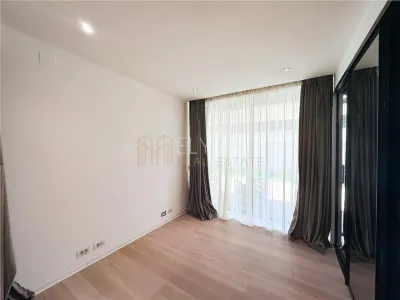 Apartament 4 camere București - poza 39