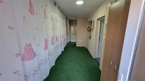 Apartament 4 camere Oravita - poza 18