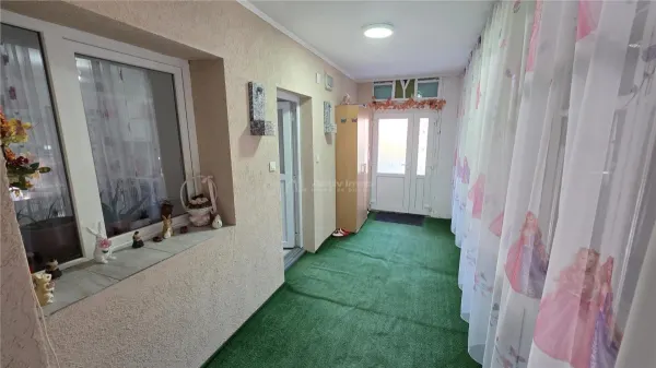 Apartament 4 camere Oravita - poza 19