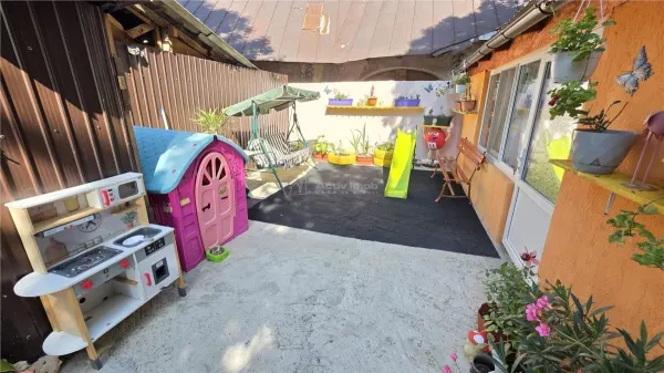 Apartament 4 camere Oravita - poza 24