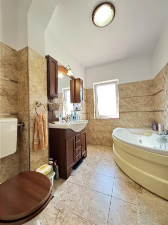 Casă 4 camere Dumbrăvița - poza 7