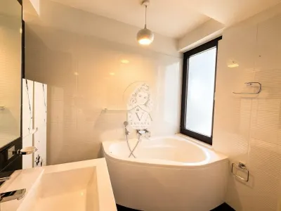 APARTAMENT PREMIUM DE VANZARE 134 MP +TERASA 40 MP + LOC DE PARCARE SUBTERAN - foto 5