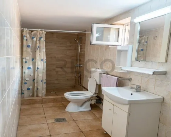 Casă 3 camere Brusturi - poza 7