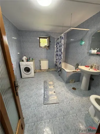 Casă 3 camere Golești - poza 11