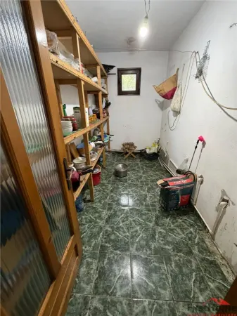 Casă 3 camere Golești - poza 13