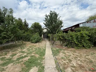 Casa  de vanzare in Golesti  cu 1.000mp teren - foto 16