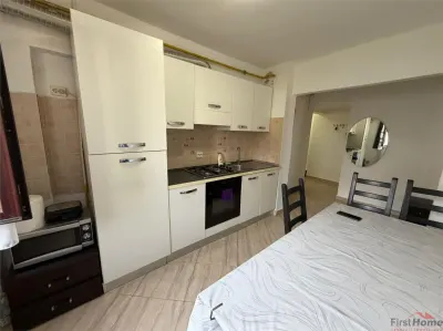 Apartament 2 camere, zona Piata Moldovei, etaj 5 - Focsani
