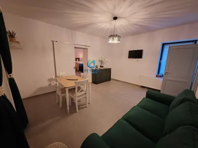 Inchiriem Apartament 2 Camere, Modern, 62 Mp, Semidecomandat, Centrul Istoric - foto 12