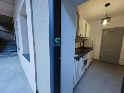 Inchiriem Apartament 2 Camere, Modern, 62 Mp, Semidecomandat, Centrul Istoric - foto 15