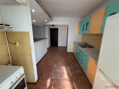 Apartament 3 camere, central, etaj 4 cu acoperis - foto 5
