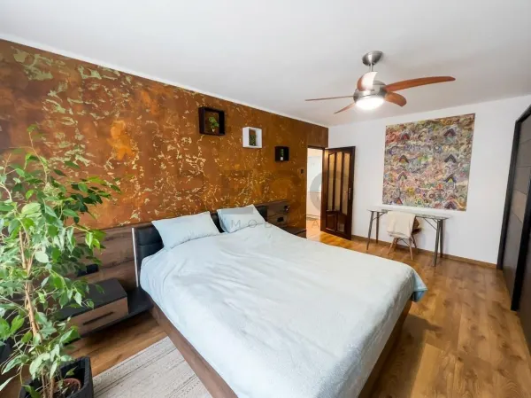 Apartament 3 camere Oradea - poza 4