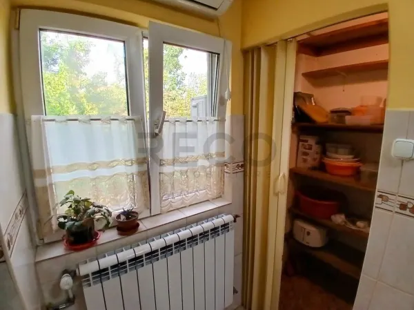 Apartament 3 camere Oradea - poza 13