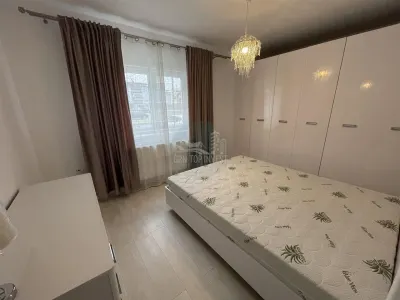 Apartament modern cu 3 camere terasa si 2 parcari in Kogalniceanu - foto 6