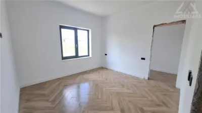 Casa Breazu,4 camere,2 bai,Teren 450mp,Dressing,Placa,Pod,0% Comision - foto 12