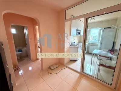 Apartament 2 camere, decomandat, In Ploiesti, zona Vest/ Lamaita. - foto 11