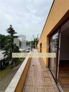 Spatiu comercial  stradal S+P+1+M, ultracentral, Ploiesti. - foto 2