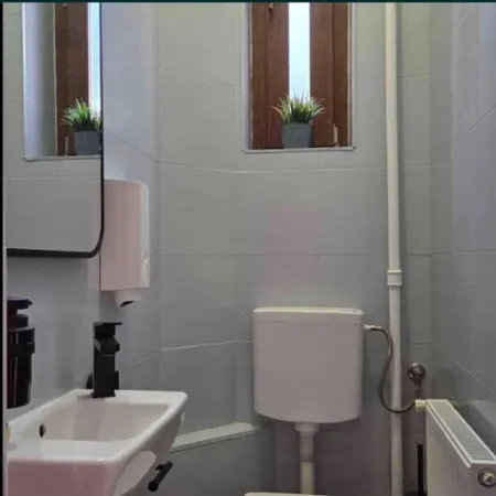 Casă 16 camere București - poza 18