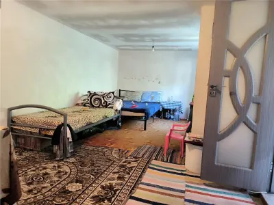 Casa de vanzare in sat Novaci , teren de 865 mp, acces asfaltat,Ocazie! - foto 9