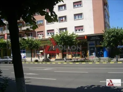 Vanzare spatiu Bacau. Ultracentral. Langa Prefectura - Bacau