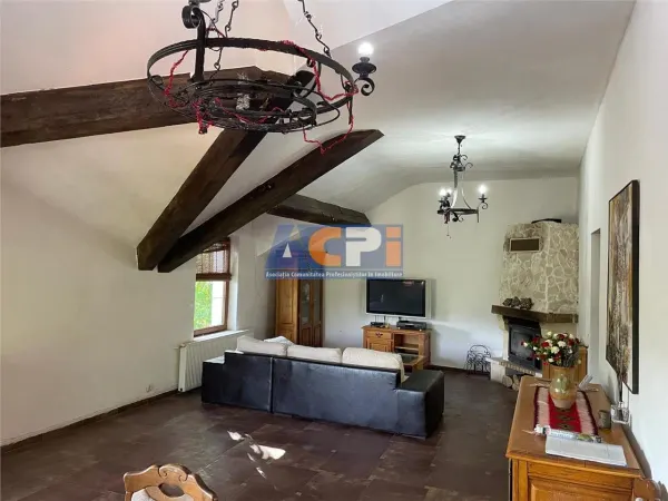 Casă 6 camere Valea Budului - poza 10