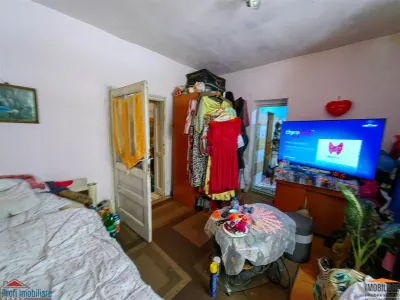 Casa cu 2 camere si anexe in Simand cu teren de 1465 mp - foto 6