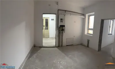 Vand apartament 3 camere la casa 126 mp, centru - foto 10