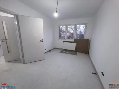 Apartament cu 2 camere renovat  zona Tipografilor - foto 6