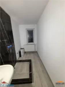 Apartament cu 2 camere renovat in zona Iosefin - foto 22