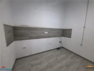 Apartament cu 2 camere renovat in zona Iosefin - foto 10