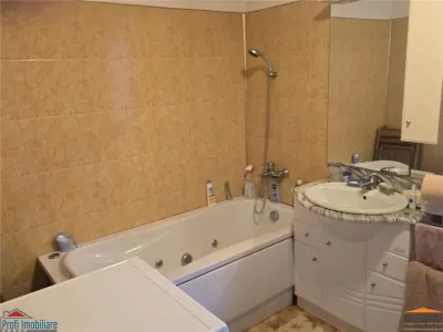 Vila premium in Timisoara • 440 mp utili • teren 1.150 mp. - foto 46