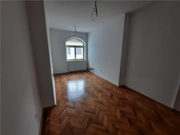 Birou Sibiu - poza 8