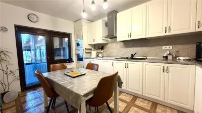 Vila - 270 m2 utili in Aroneanu cu 1000 teren - foto 12