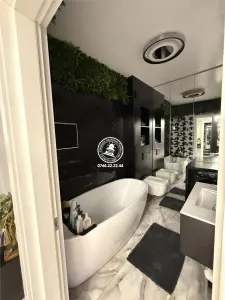 EXCLUSIVITATE! Apartament 2 Camere Decomandat, 79 mp, Loc de Parcare Inclus, Mobilat și Utilat Premium – Valea Lupului / Mall Moldova - foto 17