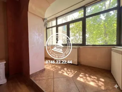 Apartament spectaculos, bloc tip vilă, Târgu Cucu - foto 12