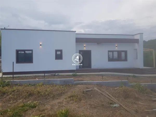 Casă 4 camere Tomești - poza 3