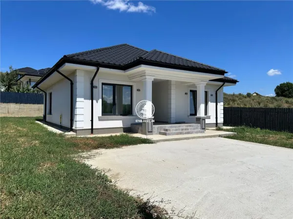 Casă 3 camere Tomești - poza 2