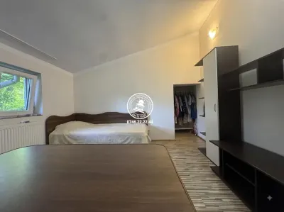 Spațiu cu multiple destinații în Târgu Cucu – Independenței | Ideal pentru cabinete, birouri sau locuință - foto 10