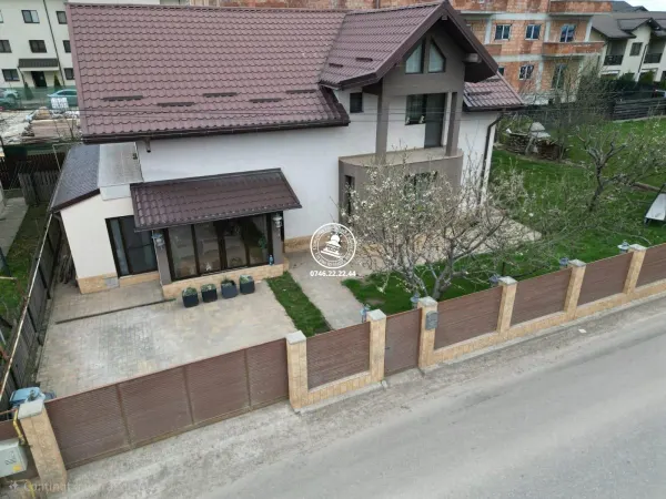 Casă 6 camere Iași - poza 1